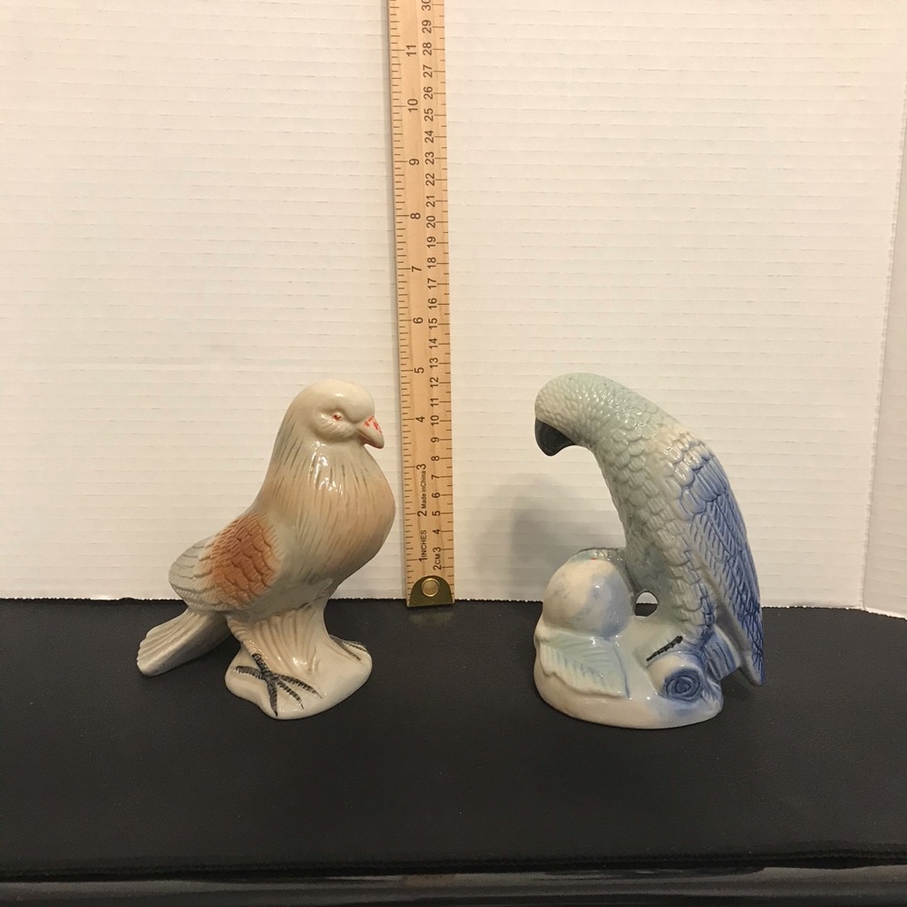 Vintage set of 2 Porcelain Birds